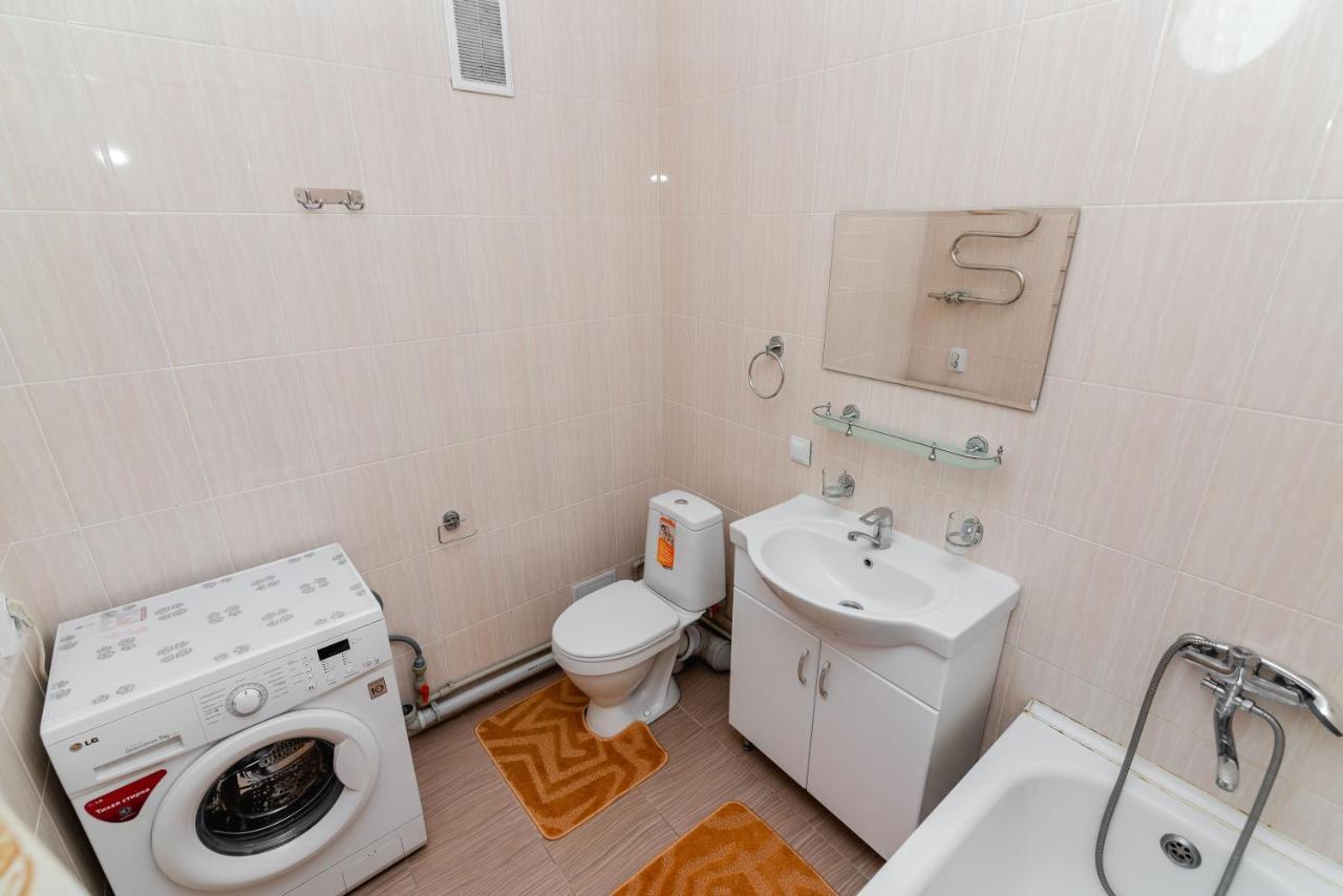 Akvarel Apartment Near Adk Almaty Exterior photo